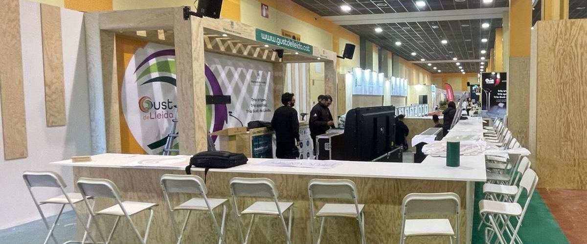 El muntatge d'estands (3)